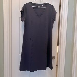 Sz XL Charcoal Grey Toad and Co V neck Dress